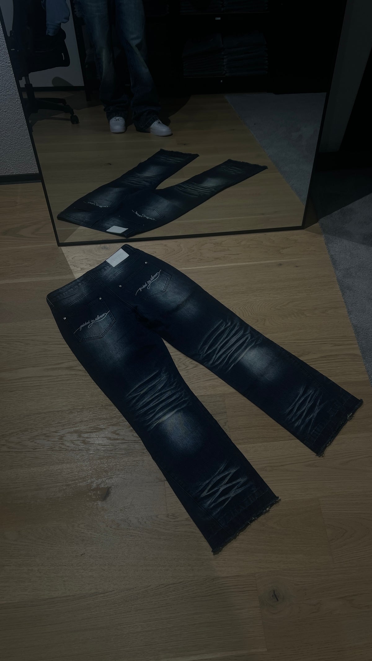 Flared Jeans 02 "Sample 1/1"