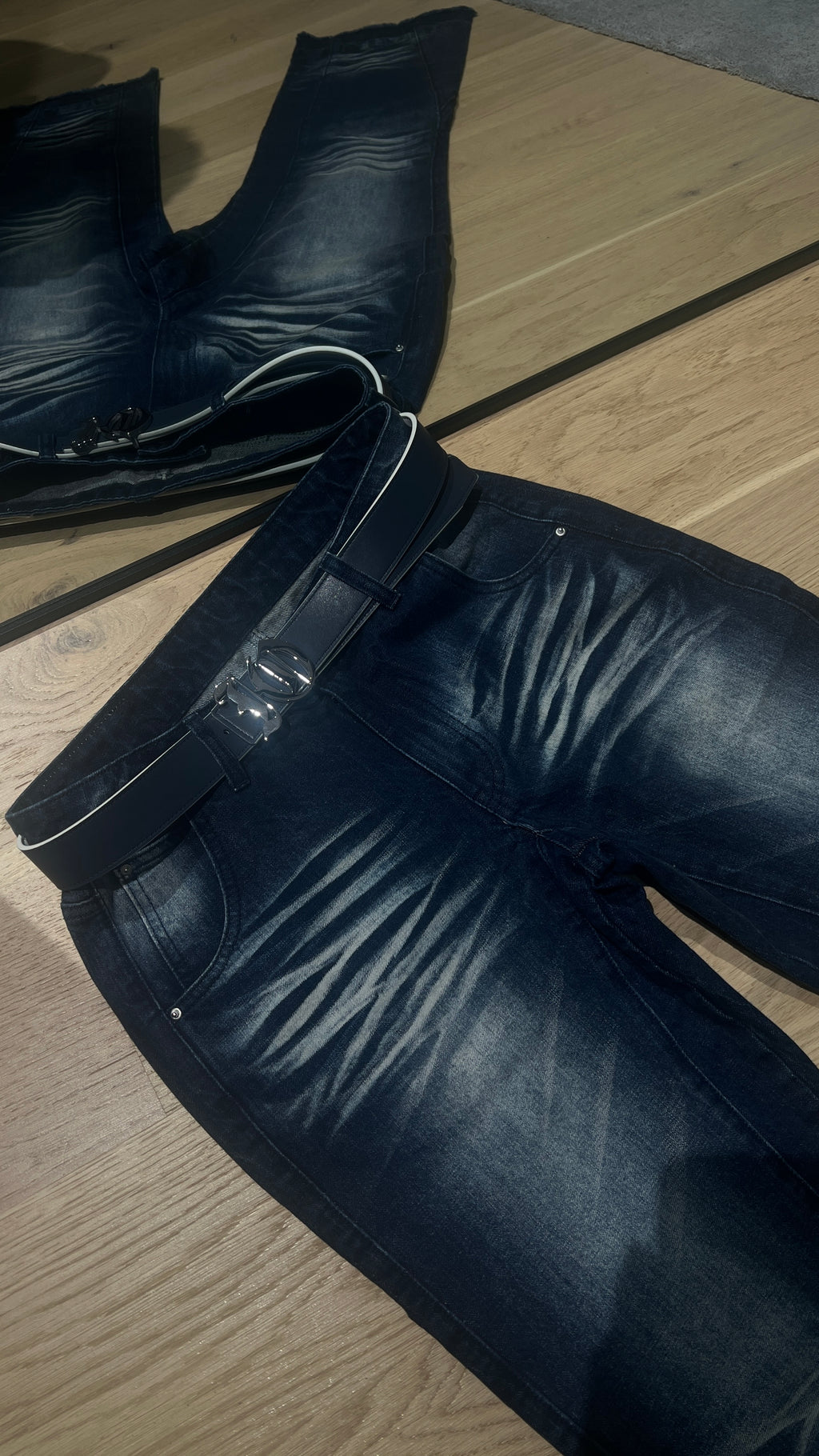 Flared Jeans 02 "Sample 1/1"